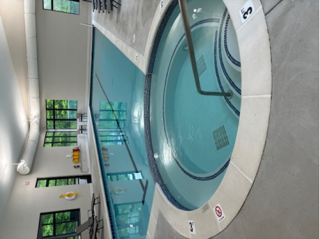 Indoor pool and whirlpool